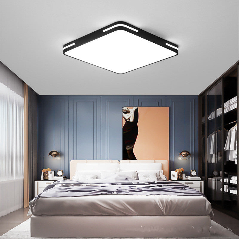Stylish round LED lamp perfect for 15-30㎡ spaces.