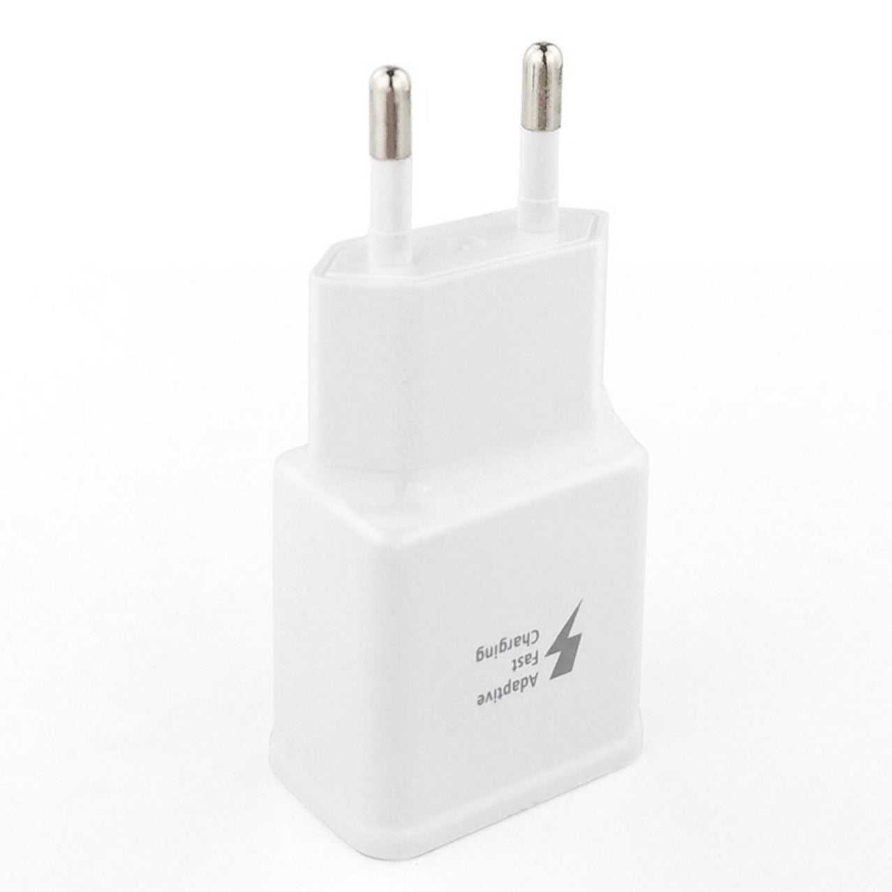 Smart Lamp customizable with 10 preset and 256 app-controlled lighting modes.