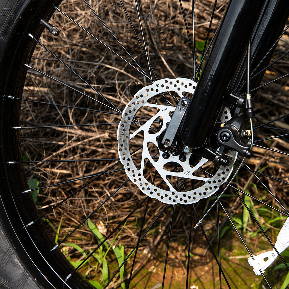 Sivrock bike, highlighting its mountain bike design and style.